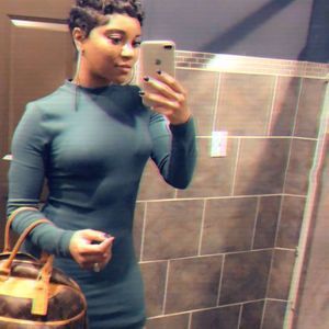 Meet your Posher, Victoria